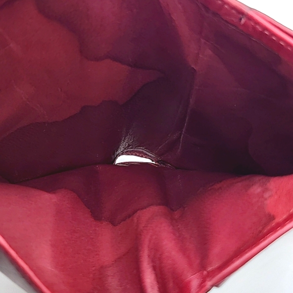 GUCCI GG Bifold Compact Wallet - Picture 11 of 15